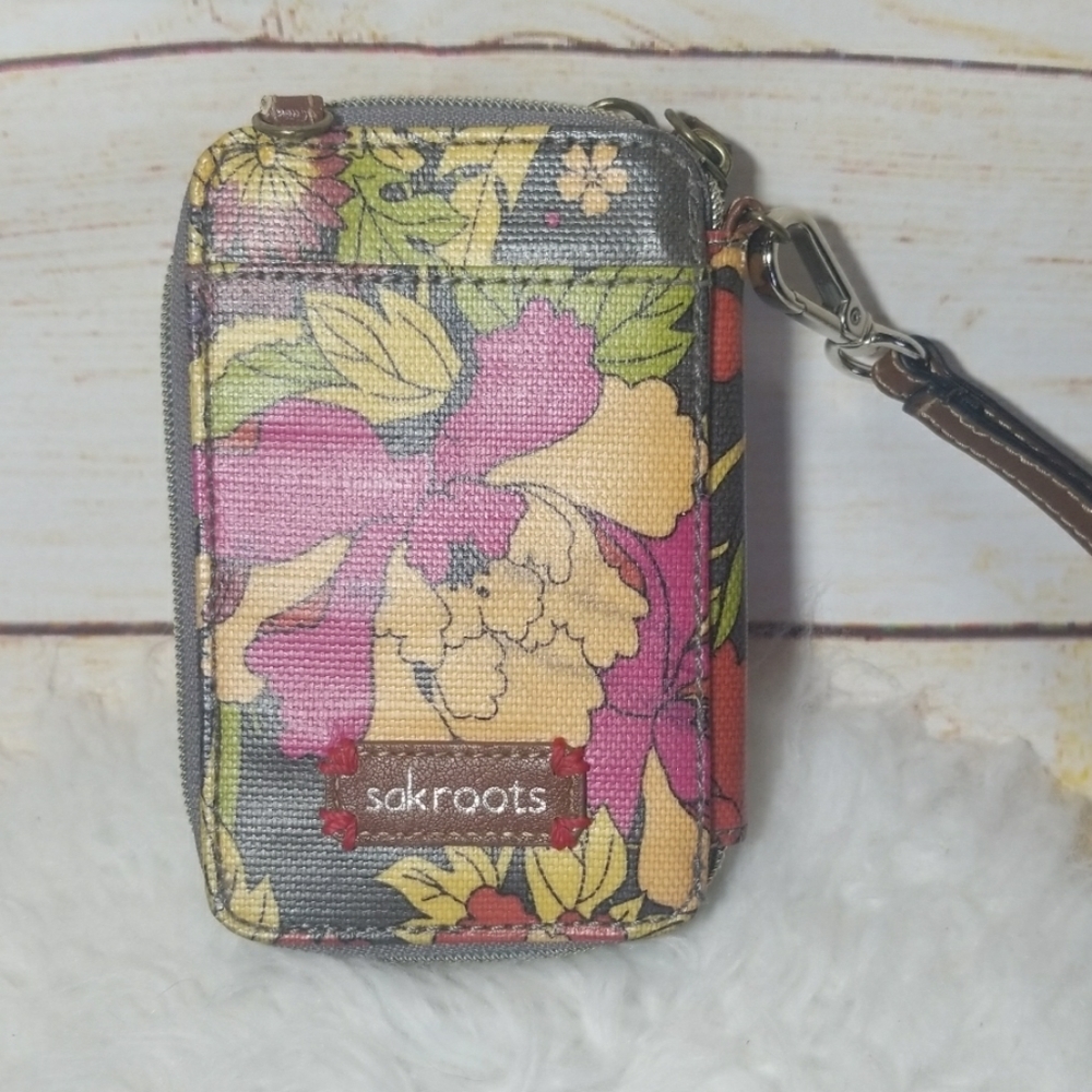 Sakroots zip around wallet wristlet